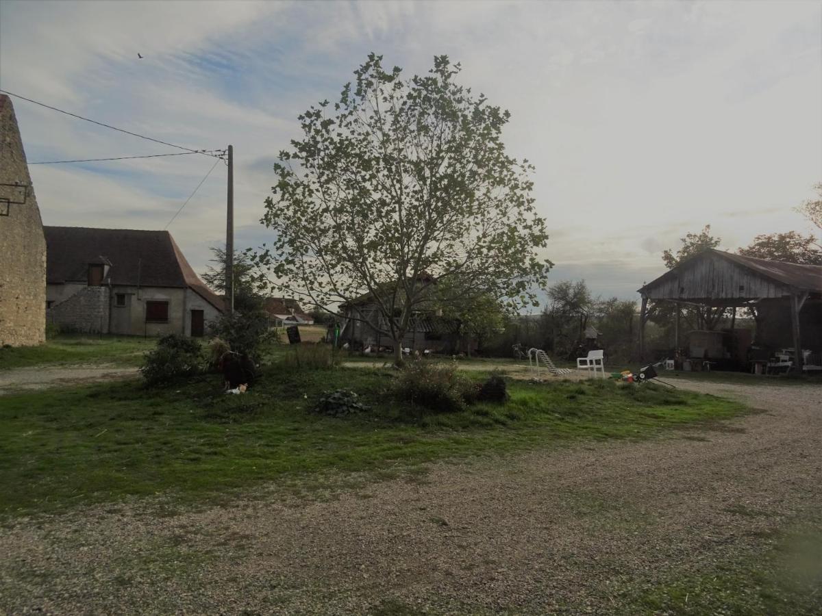 Chambre A La Ferme Chez L'Habitant Besson 外观 照片